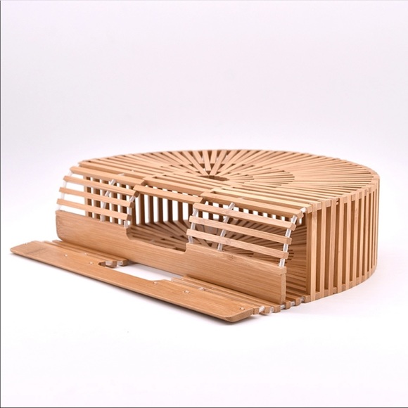Gorgeous Bamboo Bag - Picture 6 of 7